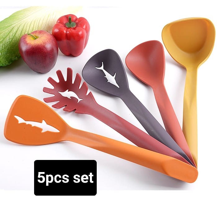 5 In 1 Spoon Set Durable Quality Stylish Design Easy To Use Perfect Choice For Kitchen (Plastic) - Image 4