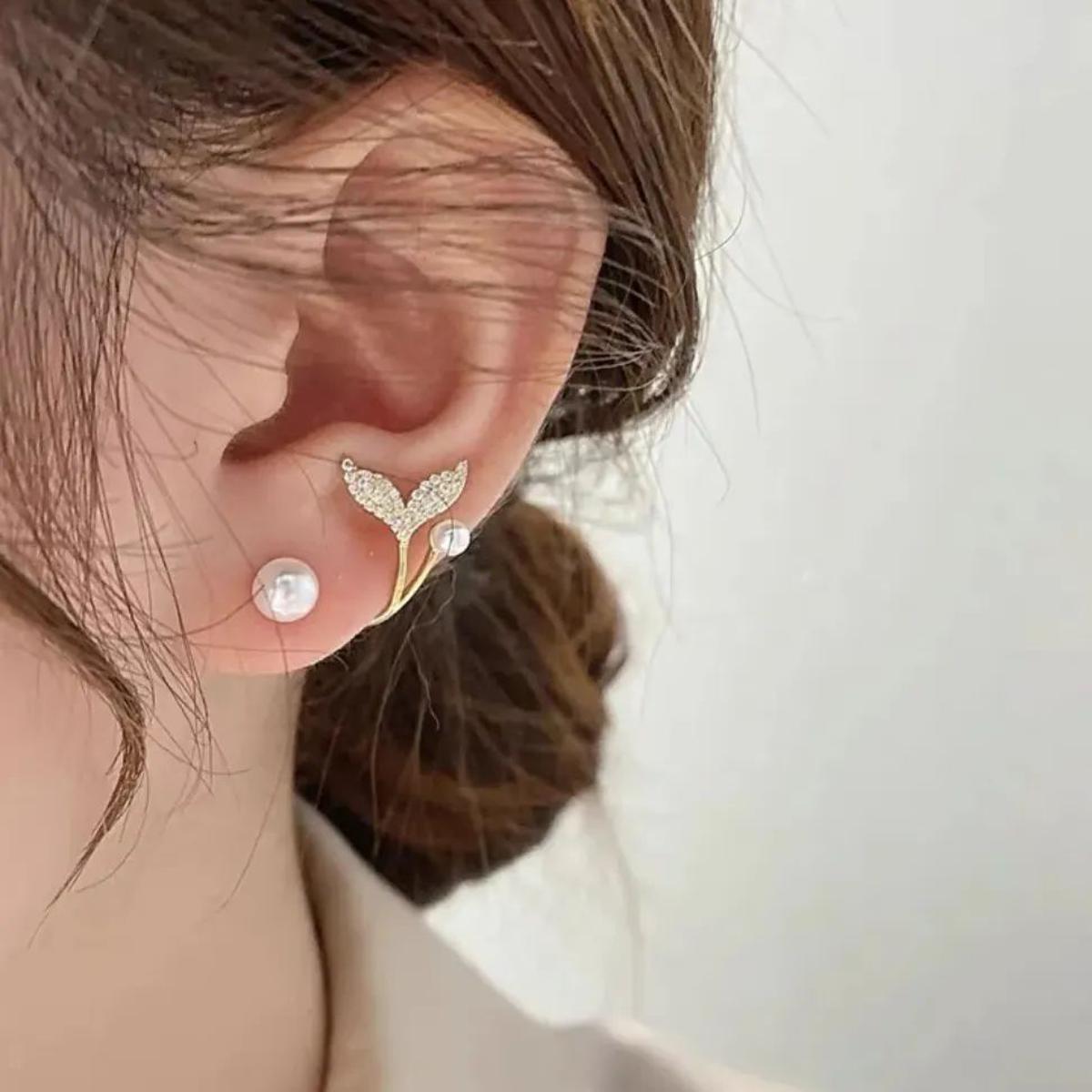 Korean Golden Fishtail Fashion Stud Earrings For Women Jewelry Trendy Simulated Pearl Butterfly Earrings Piercing - Image 4
