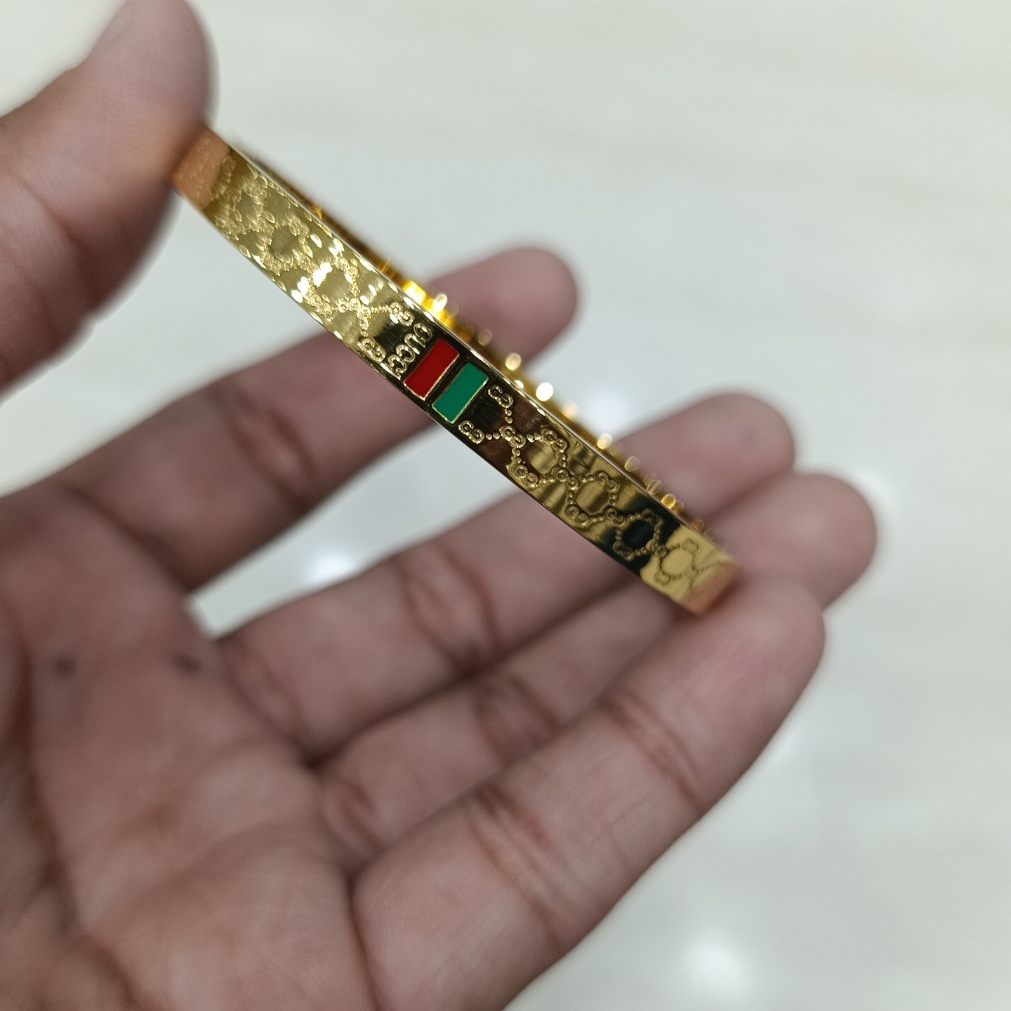 Gucci Trending Korean Bangle - Jewelry Product Designed For Wrist Wear And Daily Ornament Routine (SKU: QWJ-203) - Image 5