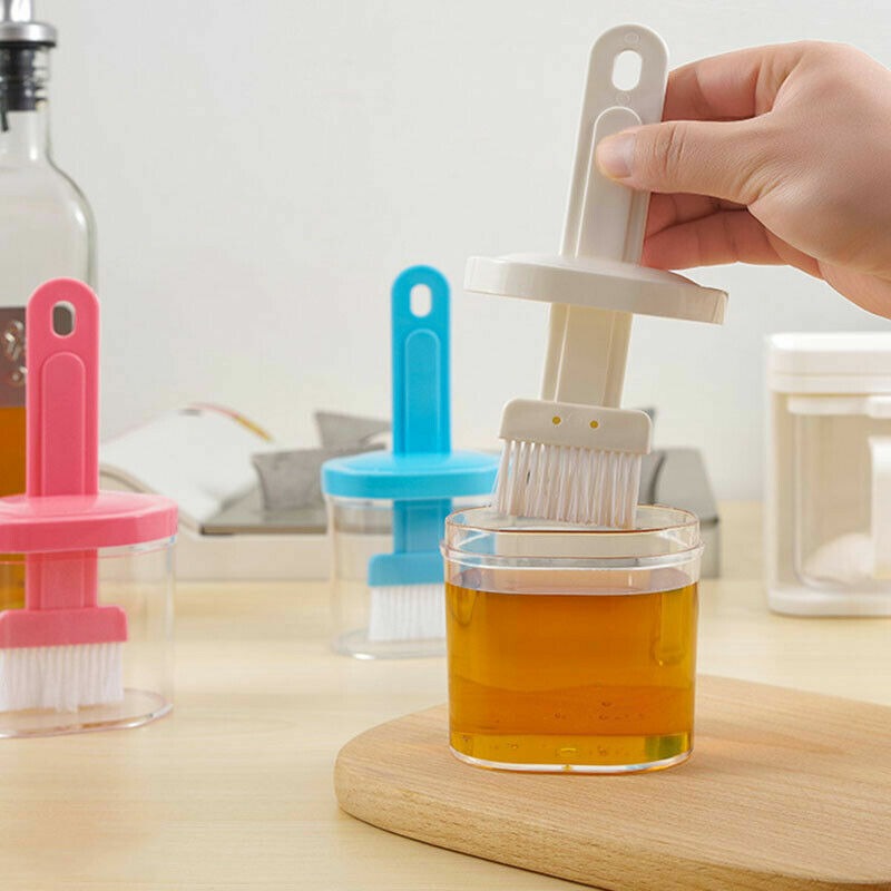 Oil Bottle with Silicone Brush – Durable Kitchen Tool for Easy Cooking and Baking Use.( Random Color) - Image 3