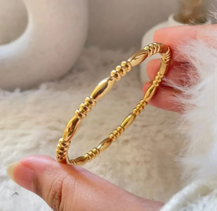 Filled Dots Bambo Korean Bangle - Jewelry Product Designed For Wrist Wear And Daily Ornament Routine (SKU: QRT-202) - Image 2