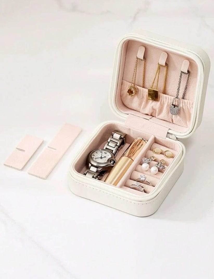 QSJ-178 Mini Jewelry Organizer – Compact Storage Box, Elegant and Practical Accessory for Women- RANDOM COLOUR - Image 2