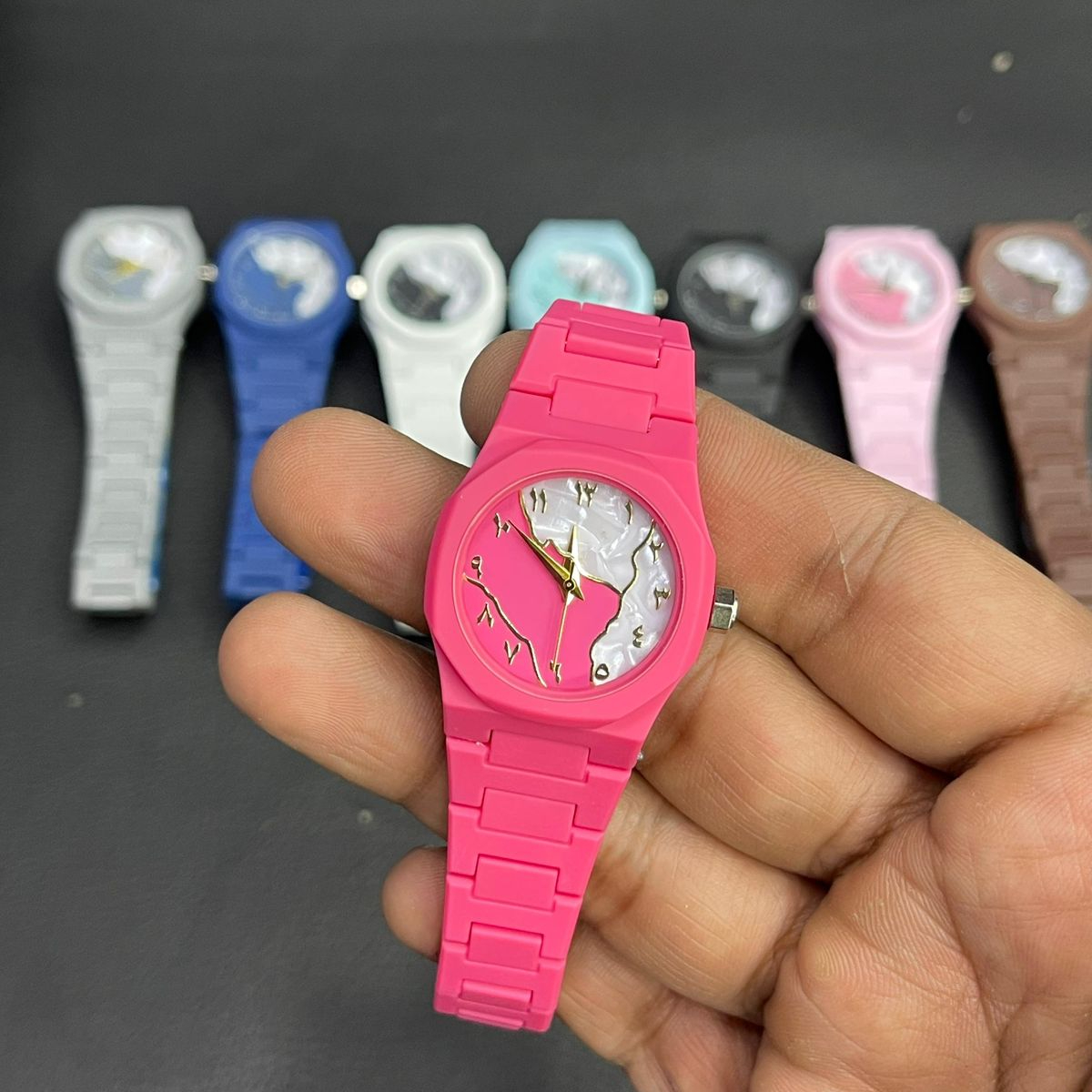 Women's Mini Aura Watch Providing Elegant Design Comfortable Use Stylish Appearance And Everyday Wear - Image 2