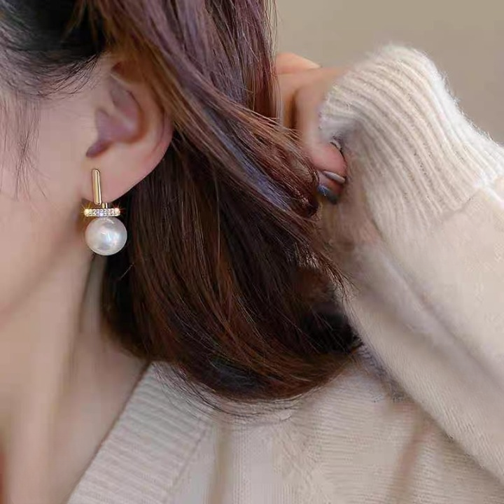 Elegant Pearl Drop Earrings for Women – Stylish Dangle Earrings with Rhinestone Accent (AXT-102) - Image 2