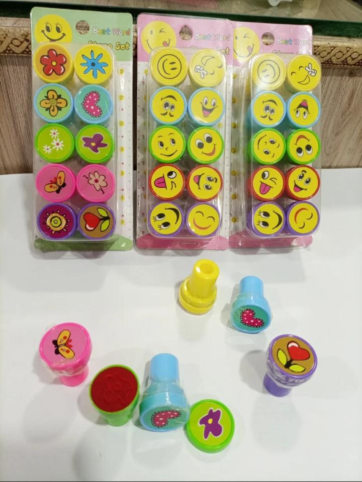 Pack of 10 - Cute Emoji Stamp Set Kids Arts And Crafts Stamper - Stationery Accessory Designed For Creative Stamping And Daily Craft Routine (Random Emojis) - Image 7