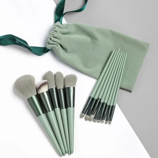 13 Piece Makeup Brush Set With Matching Storage Pouch Professional Soft Bristles For Blending Contouring And Daily Use | Random Color - Image 6
